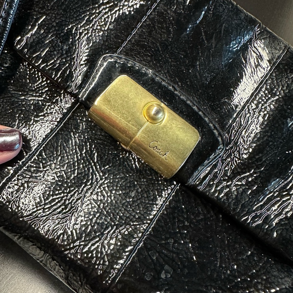 Coach Bag - Picture 4 of 7